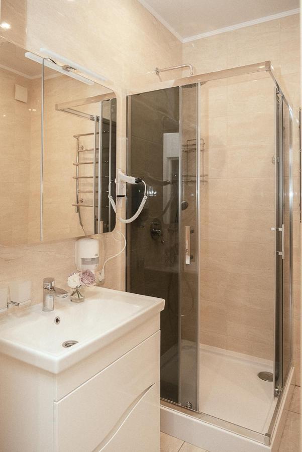 Apartment "Florence" Odessa Buitenkant foto